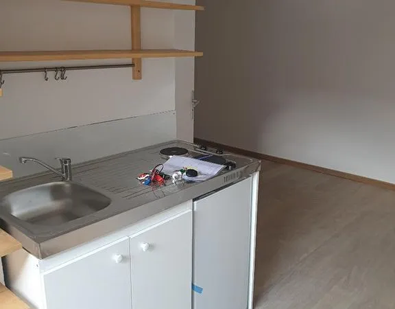 Studio 1 pièce 21 m²