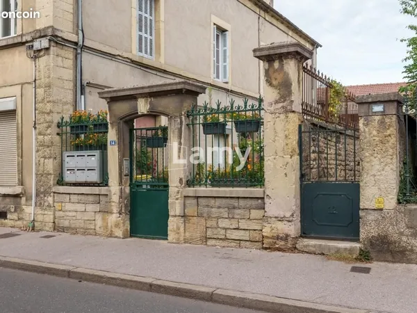 Studio 1 pièce 19 m²