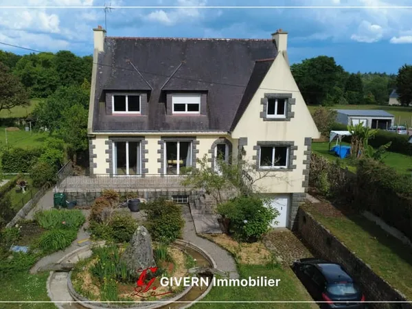 Grande Maison Néo-Bretonne avec Jardin, Piscine et Sous-sol -