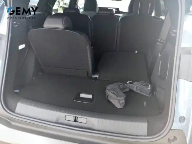 Peugeot 5008 plug-in hybrid 225 ch e-dcs7 — photo 6