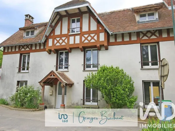 Maison 9 pièces 225 m²