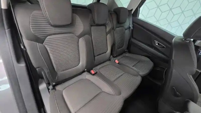 Renault Scenic tce 115 fap — photo 20