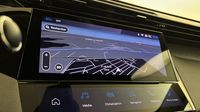 Peugeot 308 PHEV 180ch Allure e-EAT8 — photo 18
