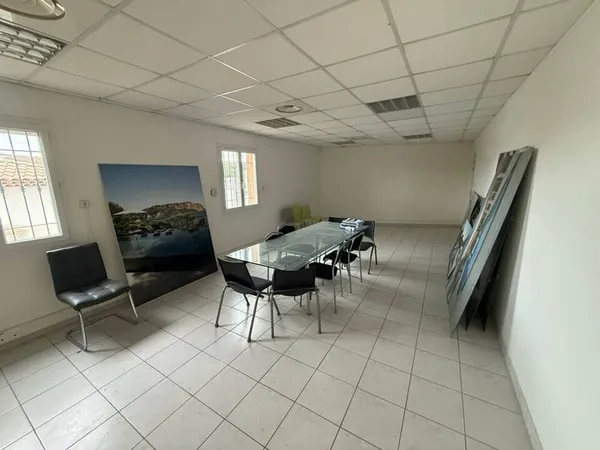 BUREAUX à louer