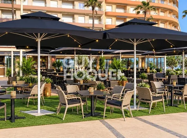 Commerce Location Canet-en-Roussillon 50m² 1790€