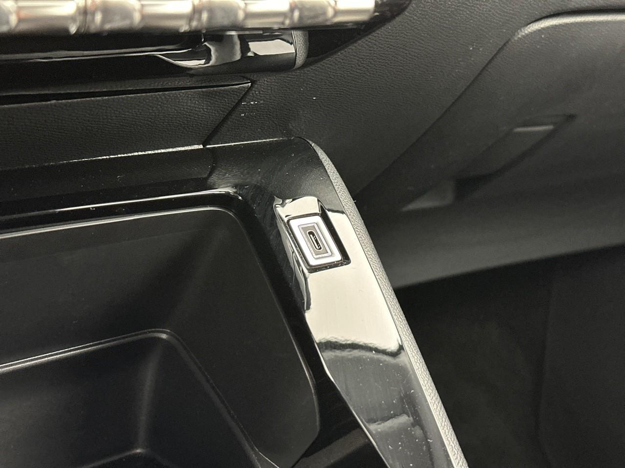 Peugeot 208 puretech 75 s&s bvm5 active — photo 27