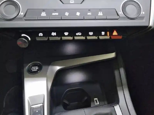 Peugeot 308 puretech 110ch s&amp;s bvm6 — photo 25