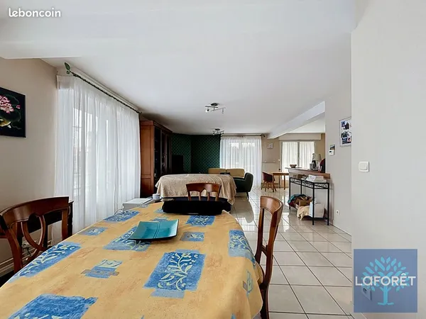 Appartement 3 pièces 100 m²