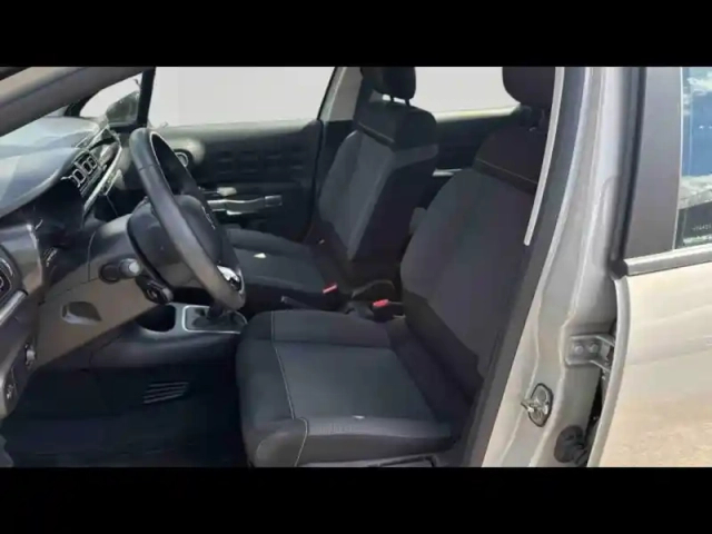 Citroën C3 1.2 puretech 110ch s&amp;s shine 120-123g — photo 11