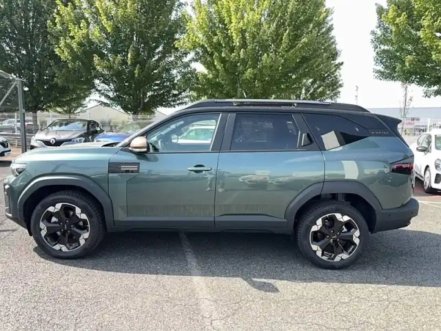 Dacia Bigster hybrid-g 150 4x4 — photo 2