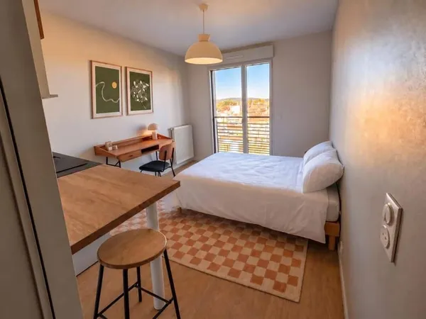 Studio 1 pièce 19 m²