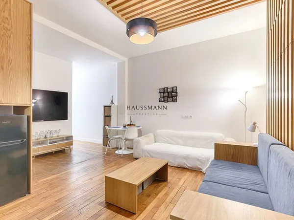 Appartement Paris VII Eme