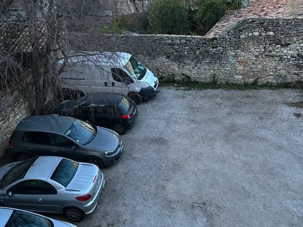 Place de Parking - Nimes centre ville