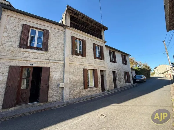 Maison 9 pièces 202 m²