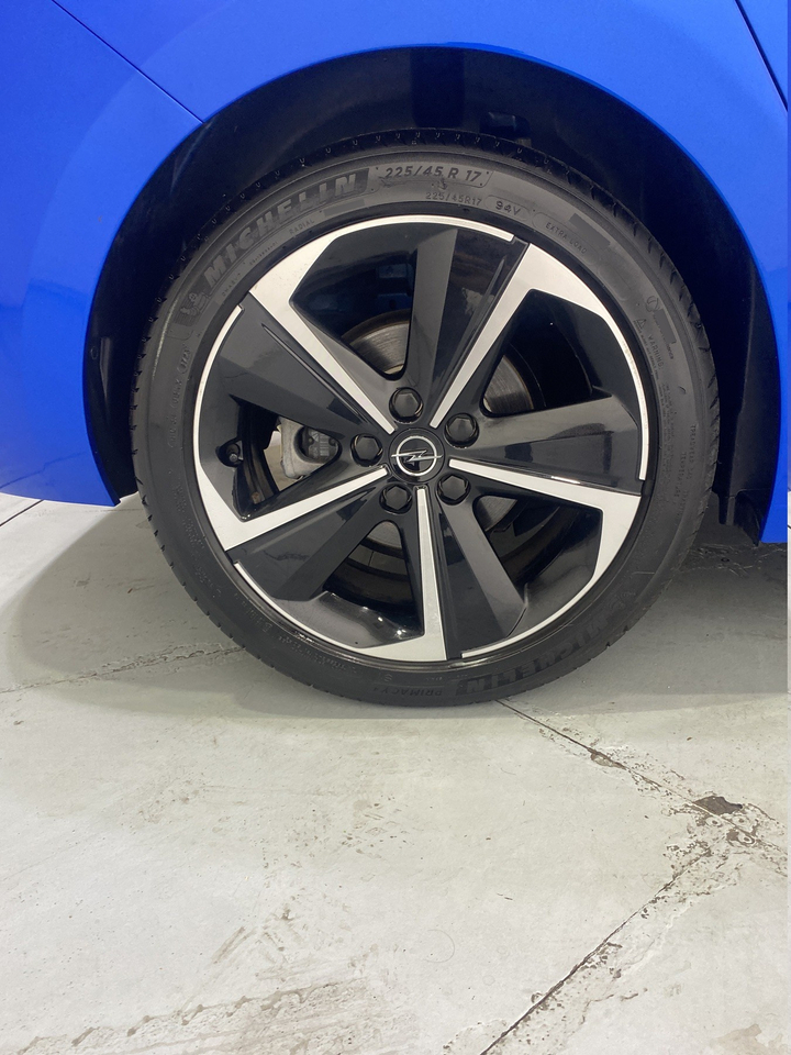 Opel Astra — photo 53