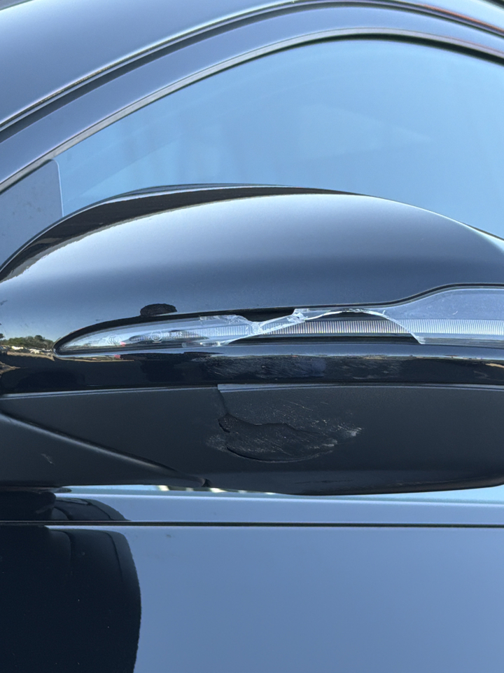 Mercedes GLA 250 e Hybrid EQ 8G-DCT — photo 18