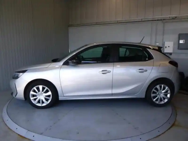 Opel Corsa 1.2 75ch — photo 8