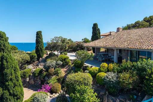 Propriété 7 pièces 180 m²