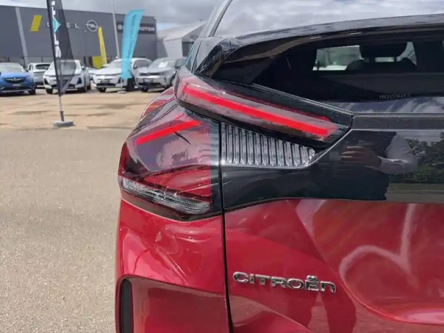 Citroën C4 puretech 130 eat8 — photo 17