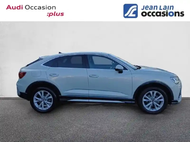 Audi Q3 sportback 35 tfsi 150 ch — photo 44
