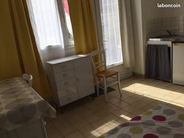 Studio Étudiant ou stagiaire à Saint - Brieuc