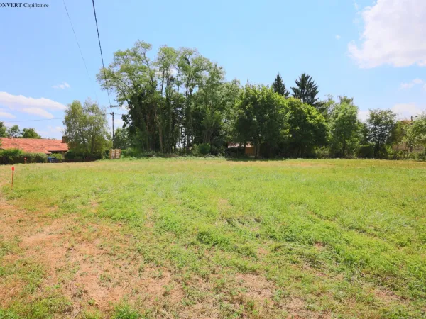 Terrain 610 m²