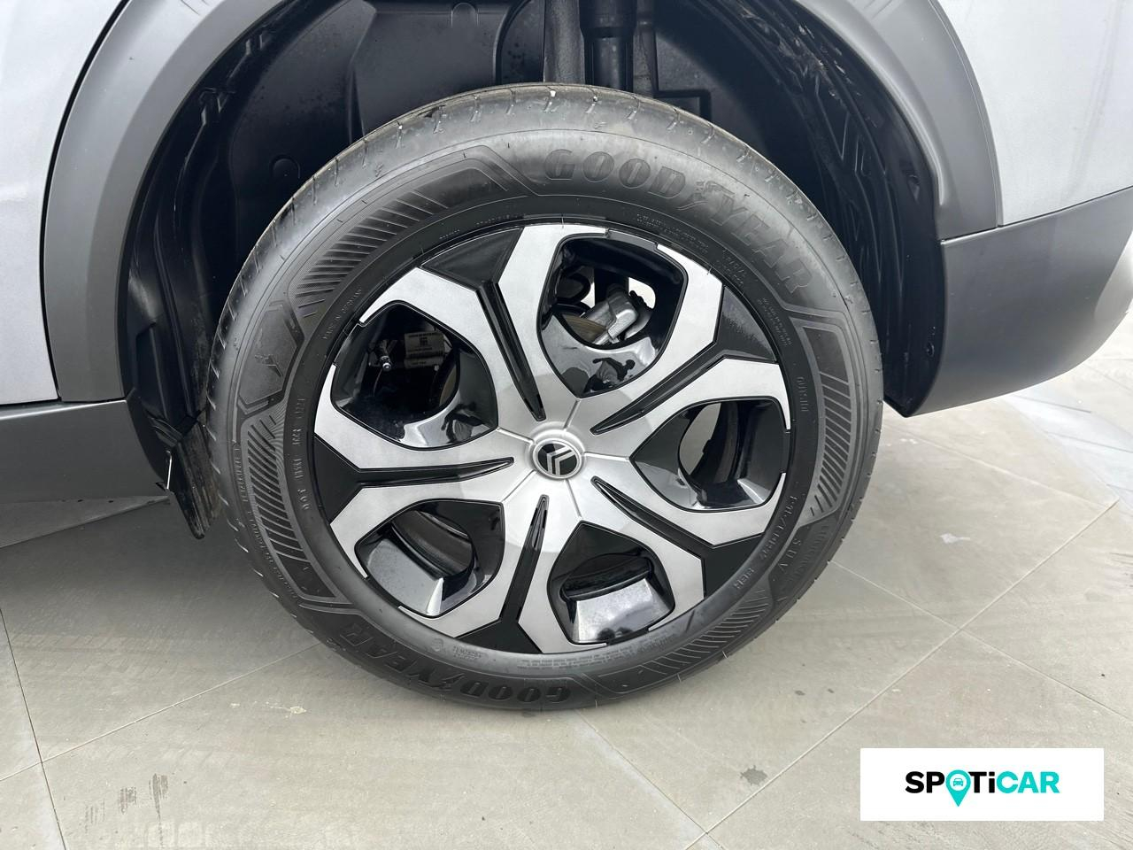 Citroën C3 Aircross 1.2 hybride 145ch plus e-dcs6 — photo 11