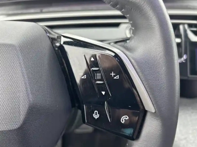 Peugeot 5008 hybrid 136 e-dcs6 — photo 55