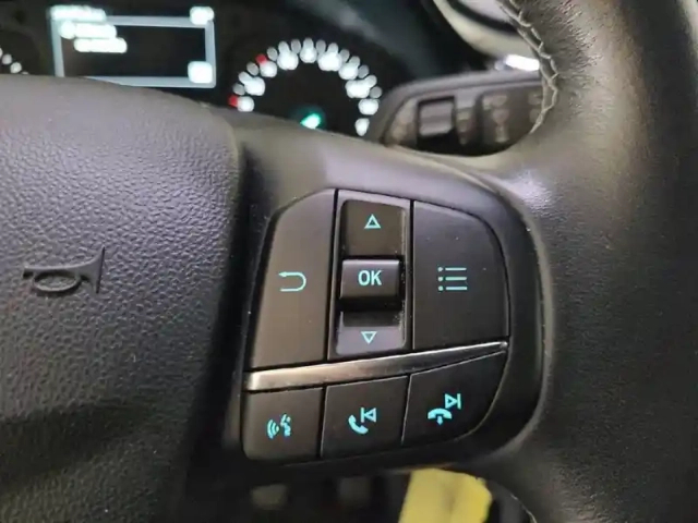 Ford Fiesta 1.0 ecoboost 95 ch s&amp;s bvm6 — photo 24