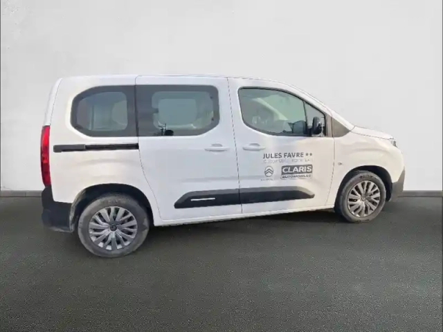 Citroën Berlingo e- taille m 136 ch 54 kwh — photo 4
