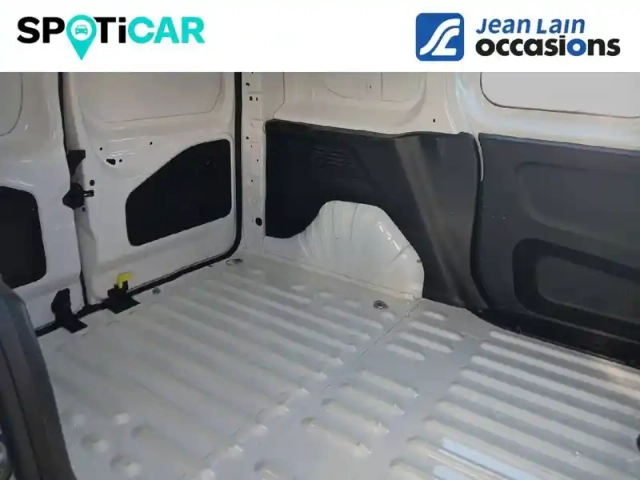 Peugeot Partner fourgon standard 1000 kg bluehdi 130 s&amp;s eat8 — photo 12