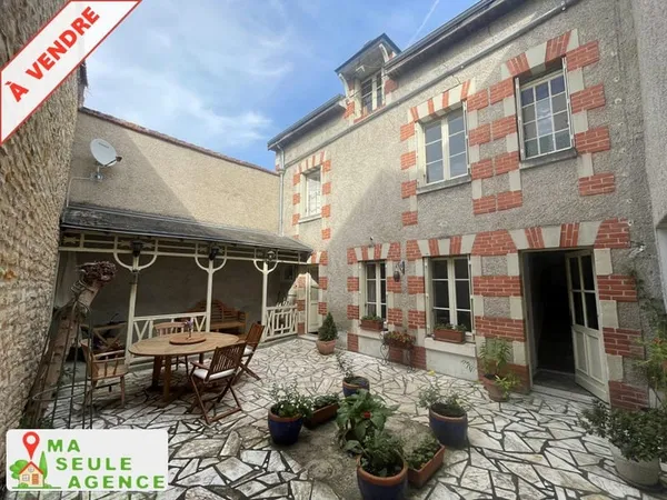 Maison intra-muros habitable de suite