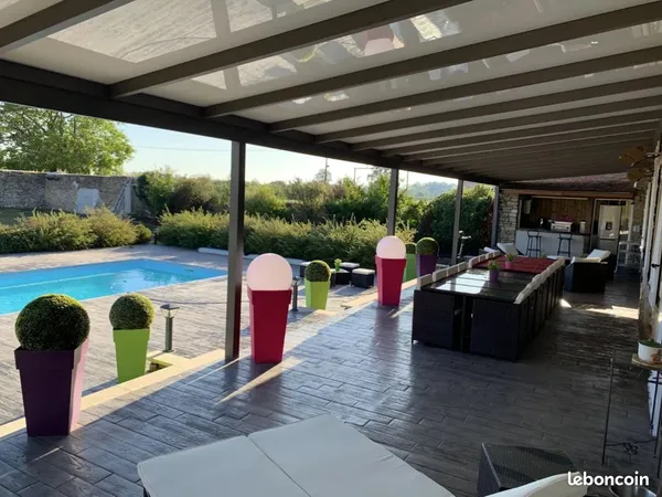 Propriété 9 pièces 250 m²
