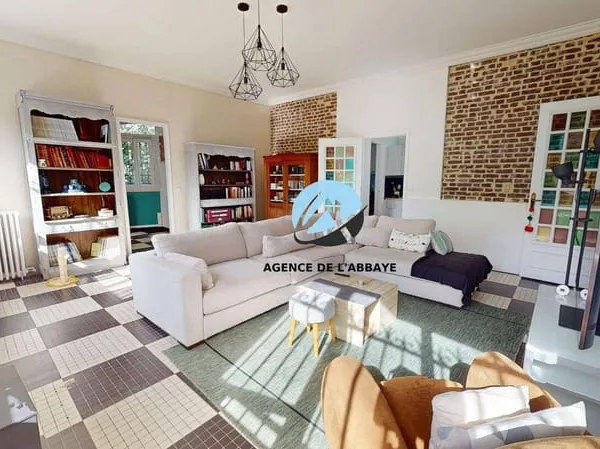 Maison 6 pièces 141 m²