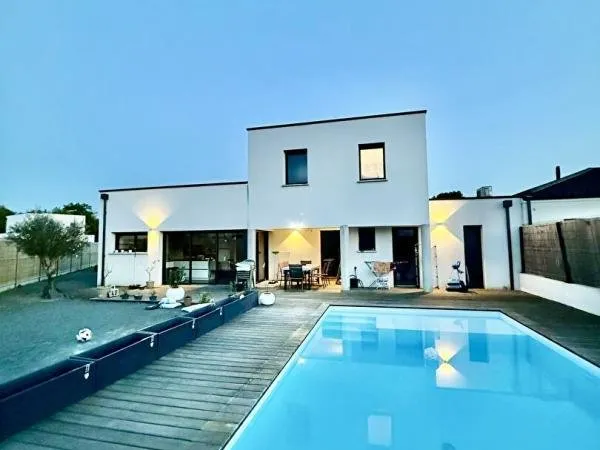 Villa d'Architecte Prestations Haut de Gamme à Cholet