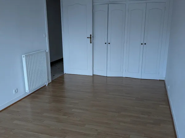 Location T3 bon état Nantes rond point Rennes