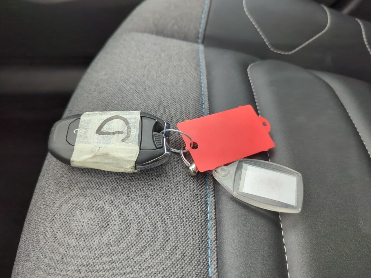 Citroën C4 puretech 130 bvm6 max — photo 28