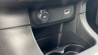 Citroen C3 1.2 PureTech 83ch S&S Shine — photo 17