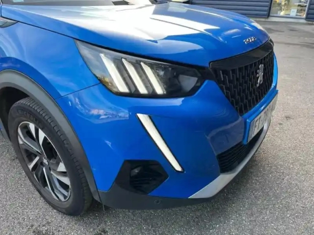 Peugeot 2008 1.2 puretech 130ch s&amp;s gt eat8 — photo 8