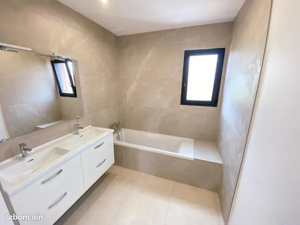 Maison neuve plain-pied lotissement