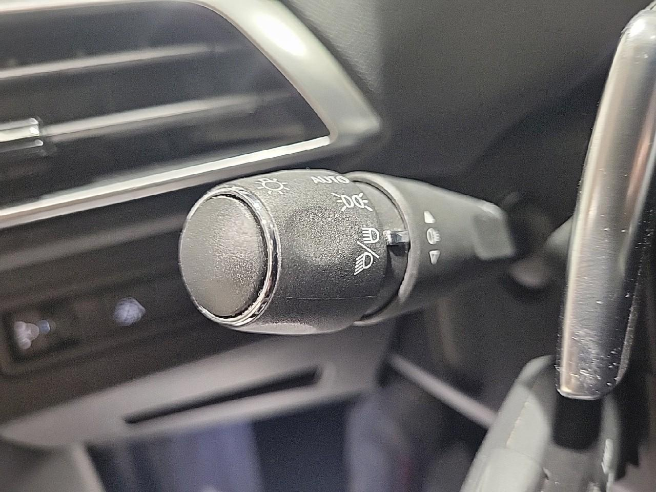 Peugeot 3008 hybrid 225 e-eat8 allure pack — photo 20