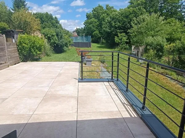 Maison 7 chambres 184 m2 avec piscine