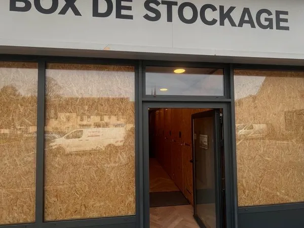 Espace de stockage 5 m³ sécurisé - Accès 24h/24 - Douvres-la-Délivrande