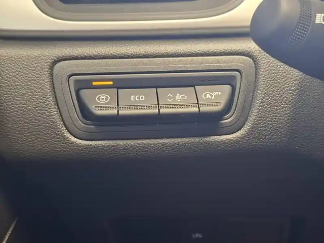 Renault Captur eco-g 100 ch — photo 30