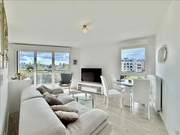 Appartement - 2ème étage - 59.36 m2 - 3 pièces - Meublé
