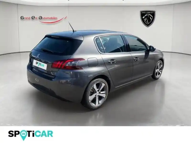 Peugeot 308 1.2 130ch e6.3 s&amp;s allure — photo 21