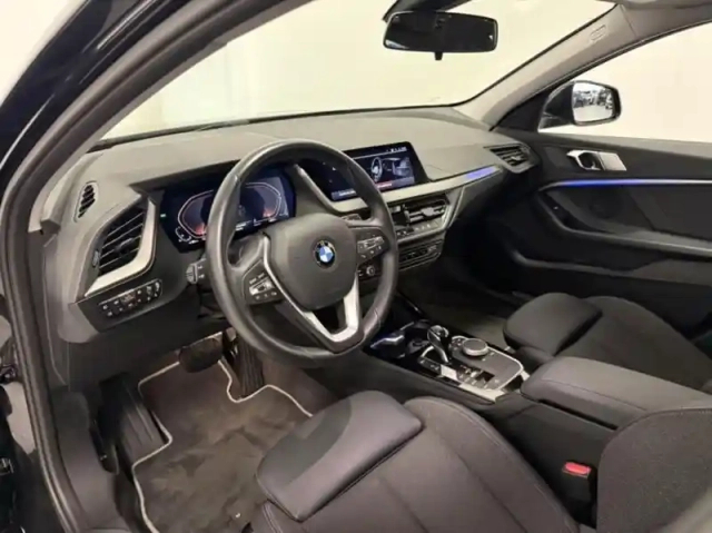 Bmw Serie 1 série 1 118ia 136ch edition sport dkg7 — photo 6