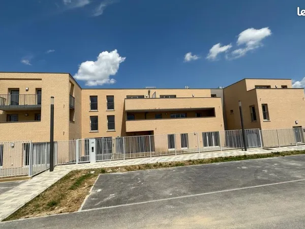 Parking 12 m² Cormontreuil