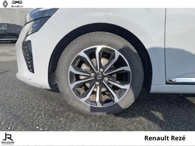 Renault Clio 1.0 tce 90ch techno - 25 — photo 8