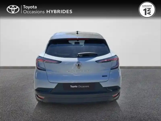 Renault Captur 1.6 e-tech full hybrid 145ch techno — photo 4